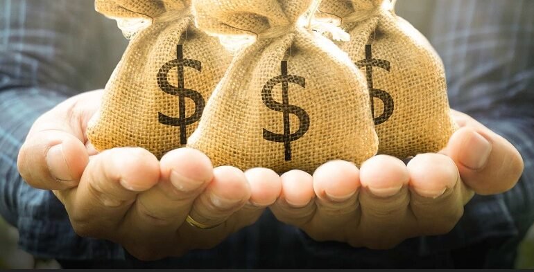 Consider When Choosing an Emergency Loan Provider