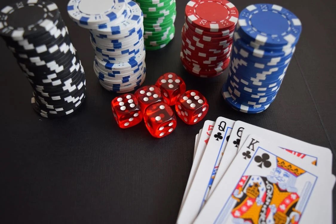 Boost Your Night Out at Angelo’s Southern Grill with the Virginia Lottery Mobile App